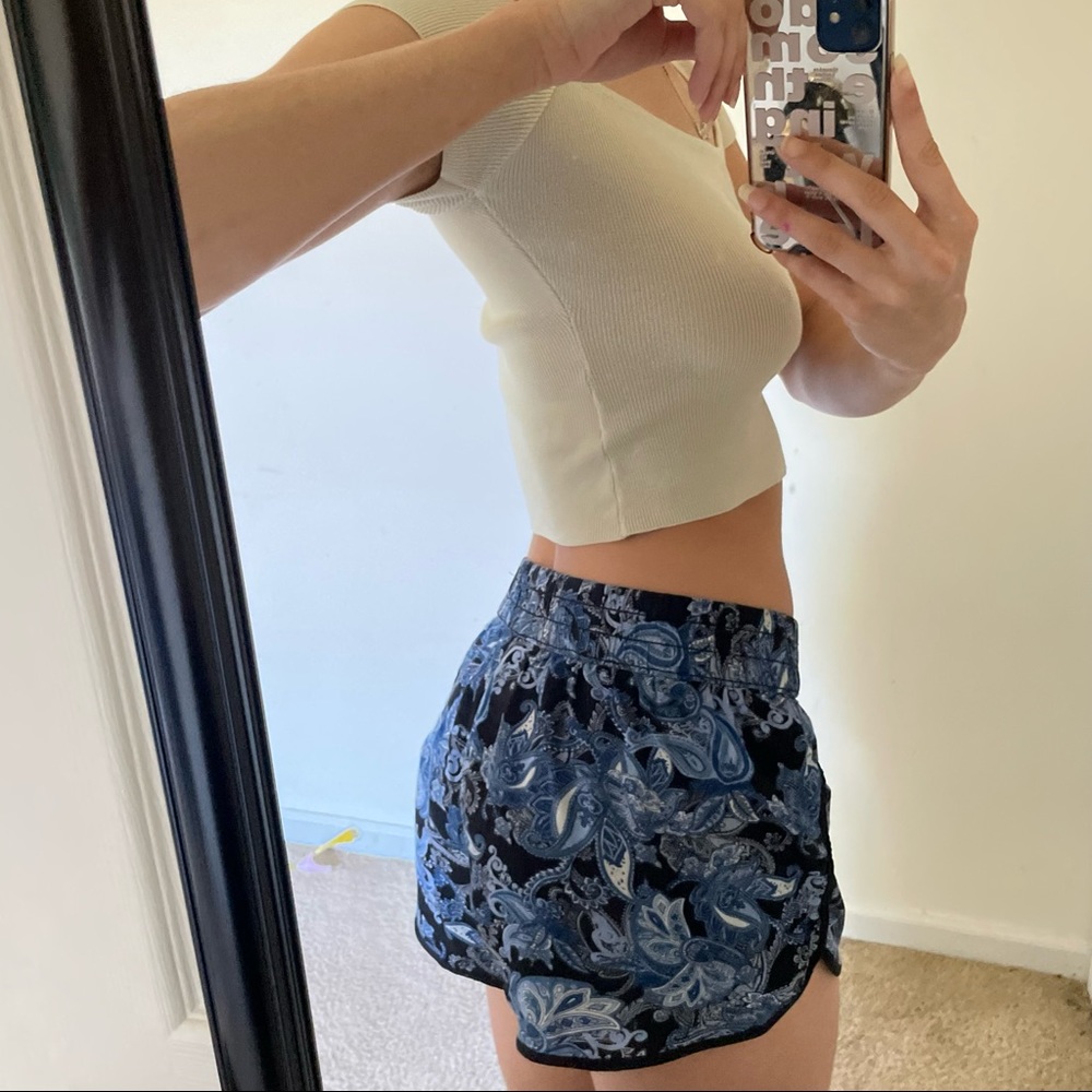 GARAGE PAISLEY SHORTS🦋🫐